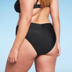 Women's Crossover High Leg Cheeky Mid-Rise Bikini Bottom - Wild Fableā¢