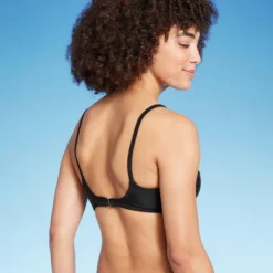 Women's Crochet Tie-Front Bralette Bikini Top - Wild Fableā¢